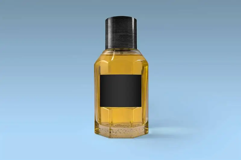 Fragrance Bottle with Black Label